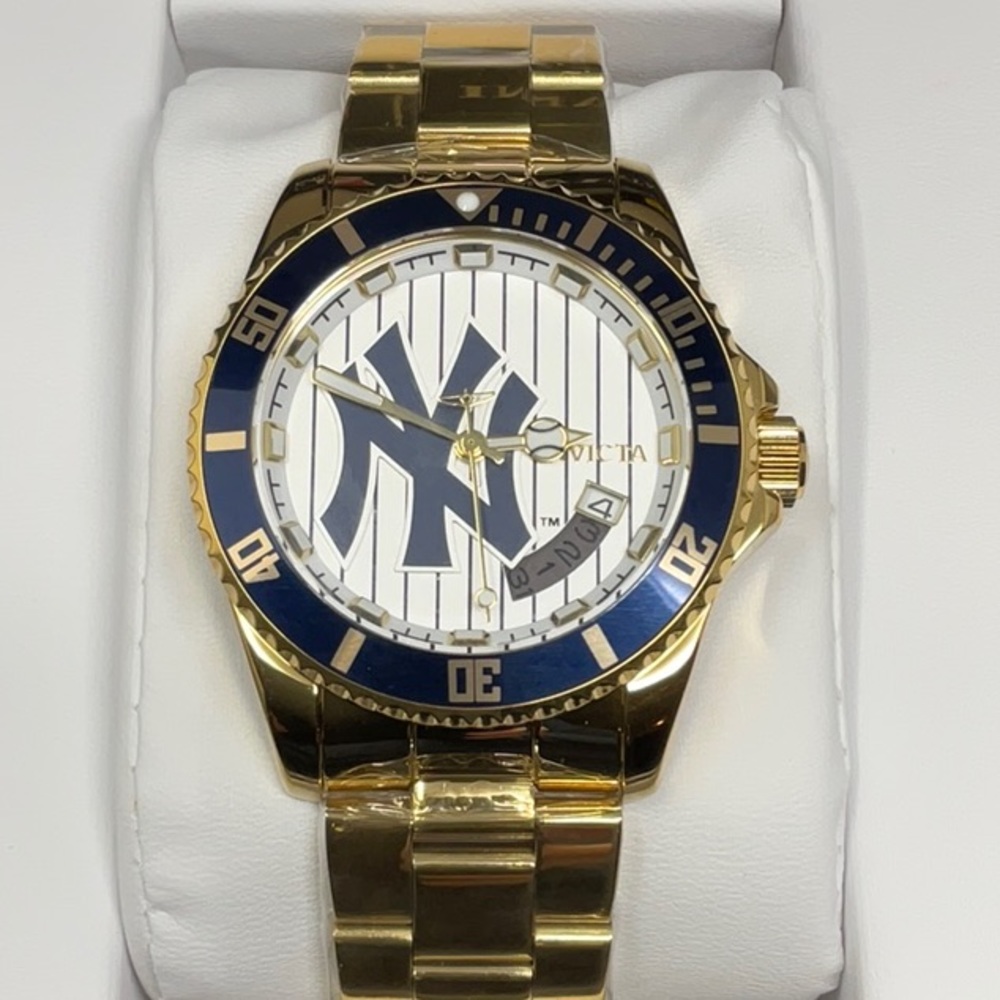 NIB Invicta Automatic Movement New York Yankees watch - Picture 2 of 10